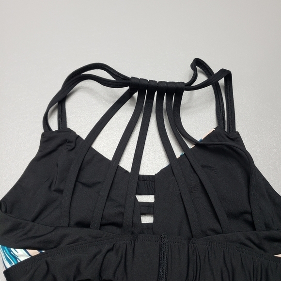 3/$15 Pink Victoria's secret ultimate unlined sport bra women's size small - Picture 5 of 8